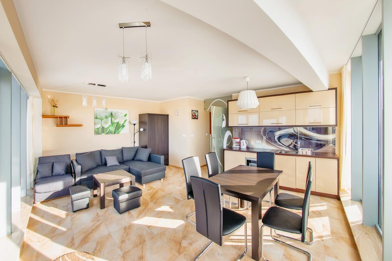 Apartamenty Sun & Snow Wechta - Promenada Gwiazd Z Sauna Miedzyzdroje Kültér fotó